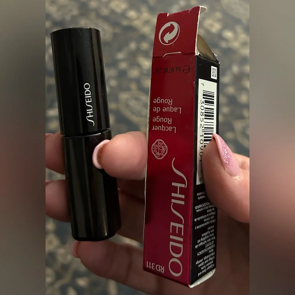 Shiseido Lacquer Rouge Liquid Lipstick Lip Gloss in Shade 311 Rubelite, New!